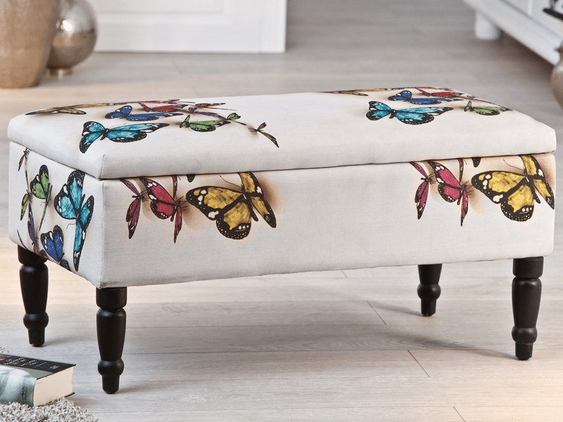 Úložná lavice Trondheim, s motivem motýla