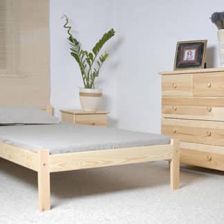 Postel KAJA 90x200 cm s roštem, masiv borovice