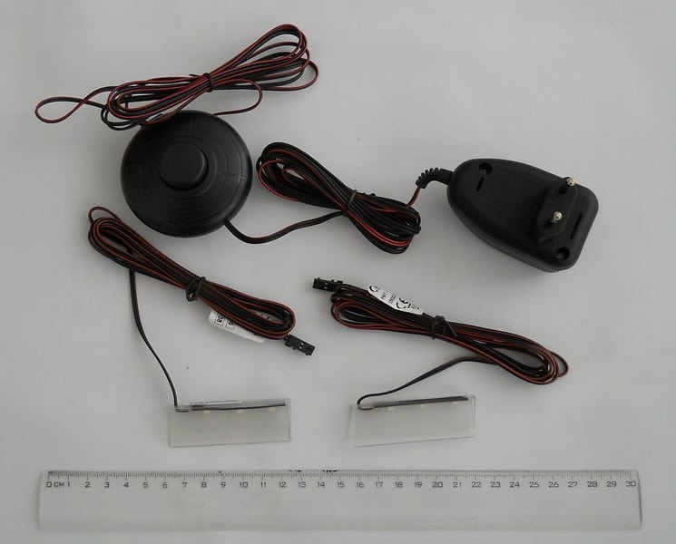 LED osvětlení k obývací stěně WU-2020, bílé