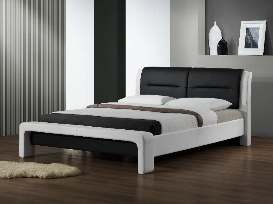 Postel CASSANDRA 160x200 cm, bílo-černá ekokůže