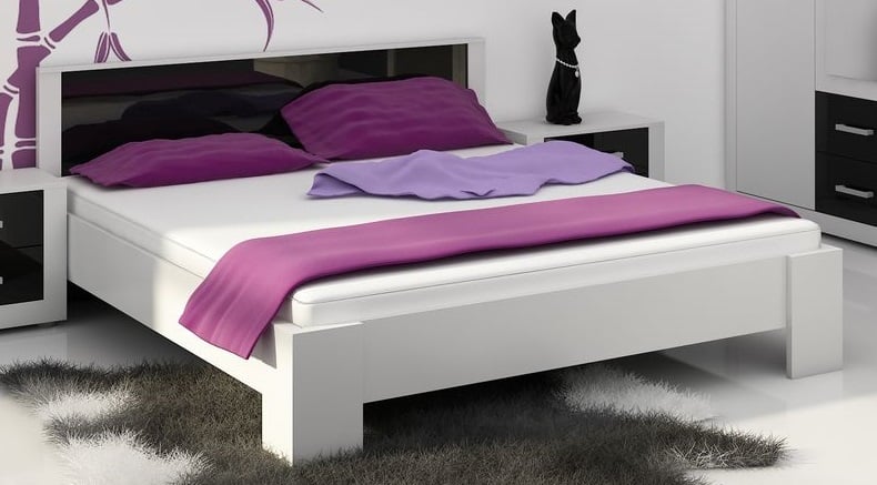 VIKI, postel 160x200 cm vč. roštu, bílá/černý lesk