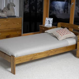 Postel SARA 90x200 cm s roštem, masiv borovice/moření dub