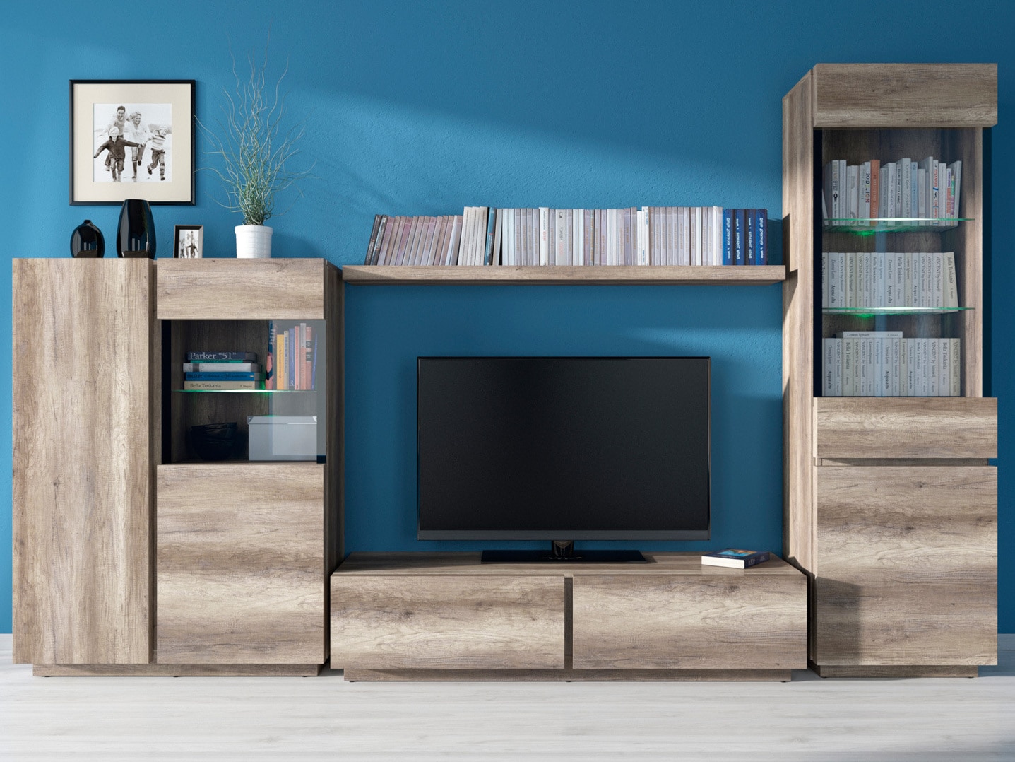 ANTICCA, VZOROVÁ SESTAVA, dub monument