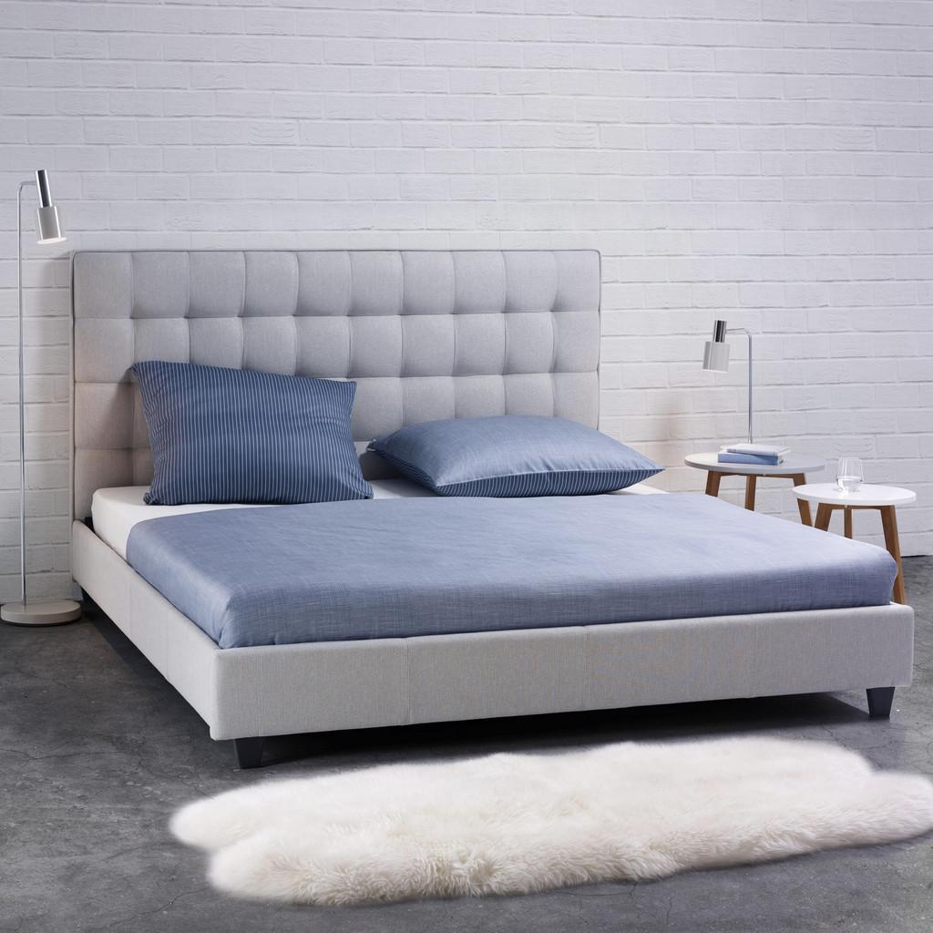 Möbelix Postel Mike